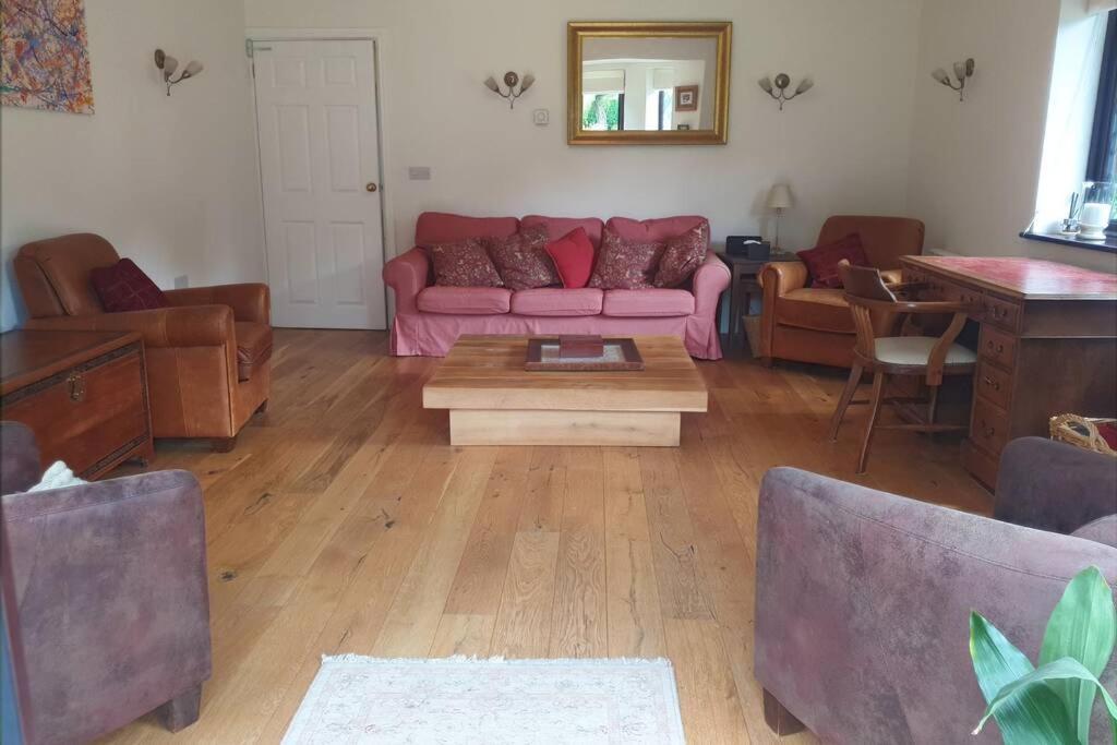 Ashwood Holiday Cottage. 阿什弗德 外观 照片